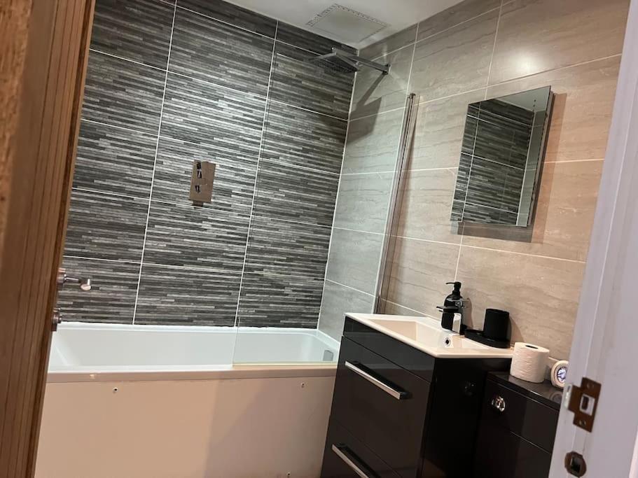 Mathew Street 1 Bed Apt Sleeps 6 Liverpool Luaran gambar